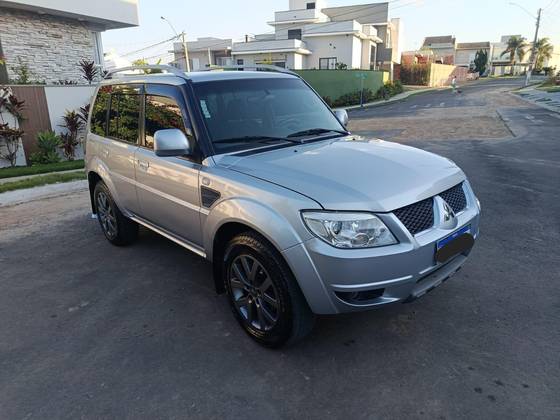 MITSUBISHI PAJERO TR4 2.0 4X2 16V 140CV FLEX 4P AUTOMÁTICO